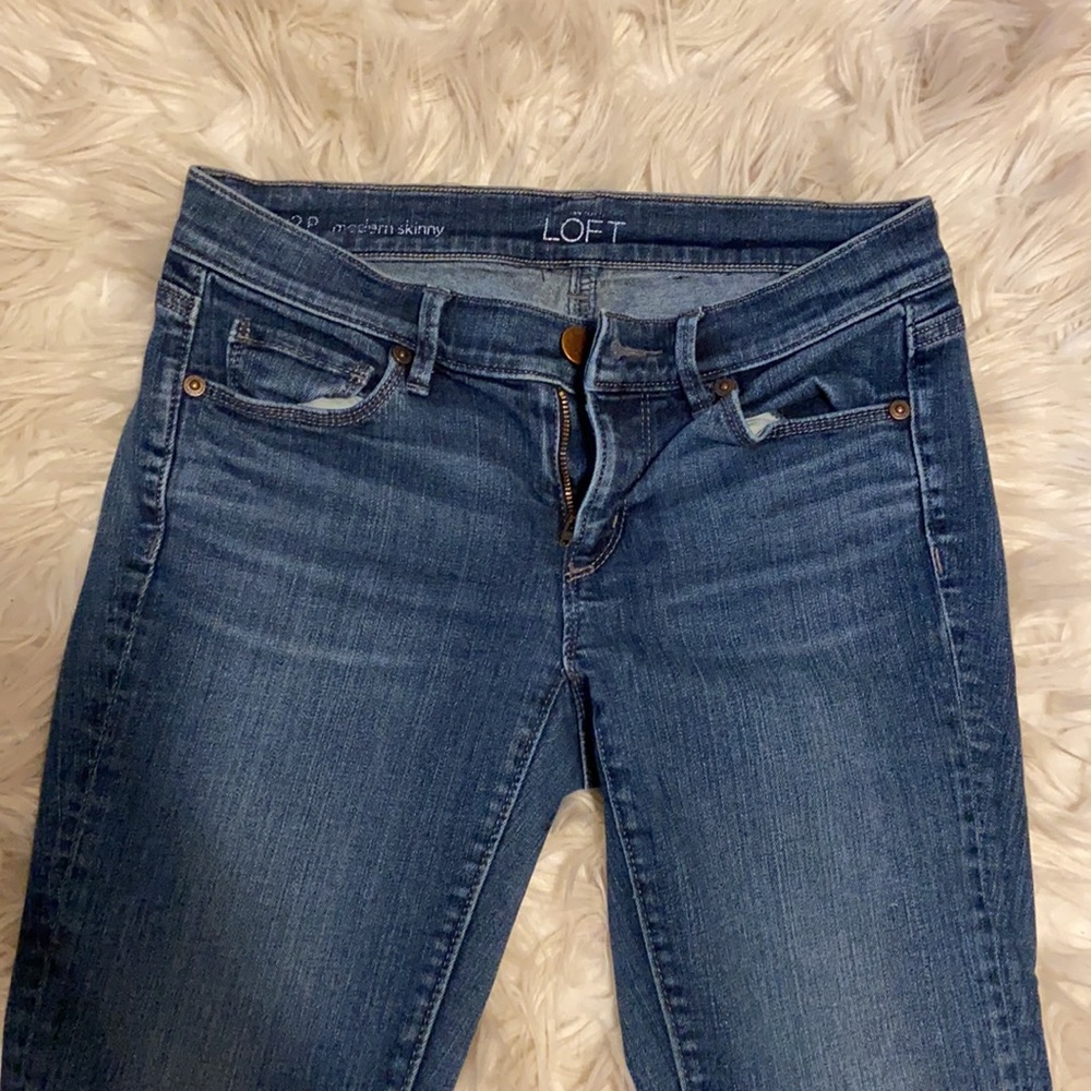 LOFT modern skinny Capri size 2petite